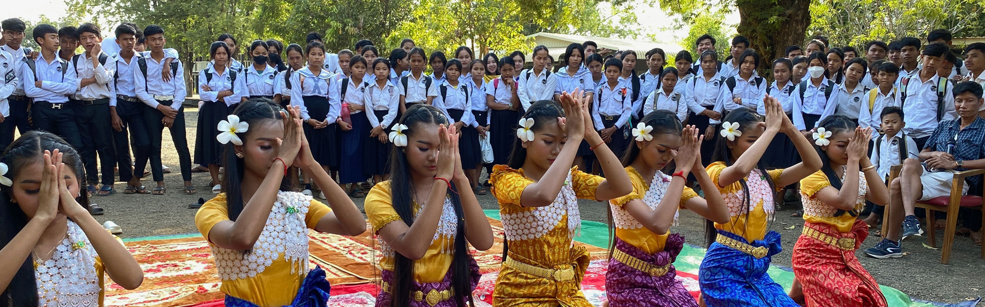 Girls doing traditional Khmer dance
